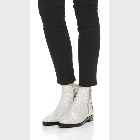 KENZO | Totem Leather Ankle Boots - Picture 2 of 11